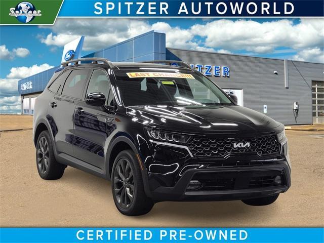 used 2023 Kia Sorento car, priced at $32,626