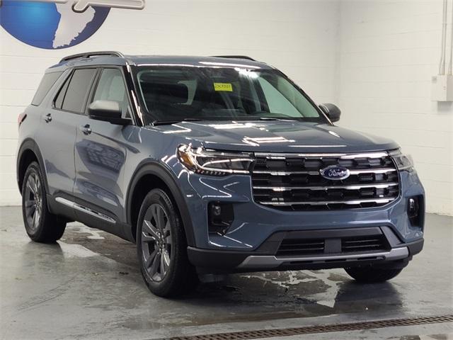 new 2025 Ford Explorer car, priced at $48,920