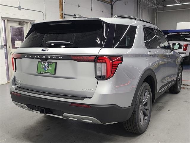 new 2025 Ford Explorer car, priced at $48,365