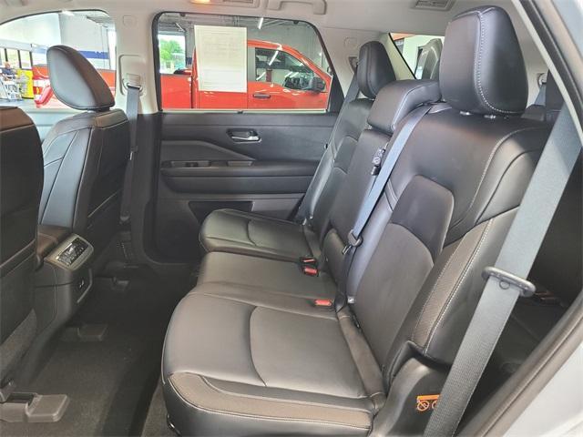 used 2022 Nissan Pathfinder car, priced at $31,029