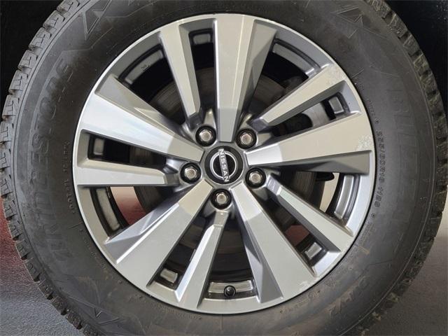 used 2022 Nissan Pathfinder car, priced at $31,029