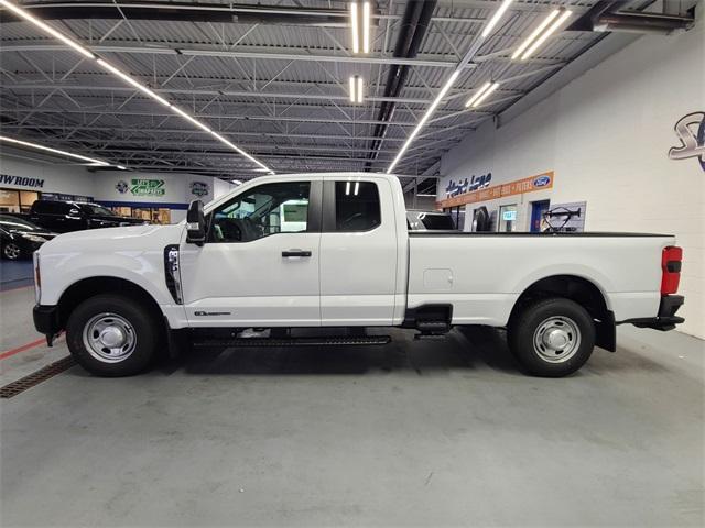 new 2024 Ford F-350 car, priced at $67,925