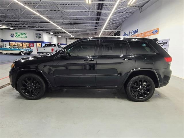 used 2017 Jeep Grand Cherokee car, priced at $15,444