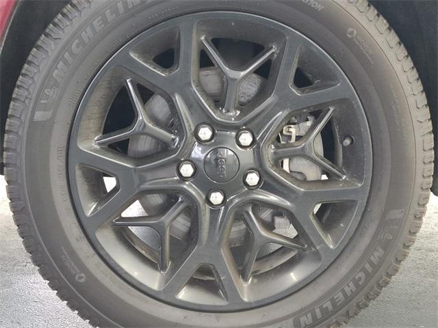 used 2021 Jeep Grand Cherokee car, priced at $29,995