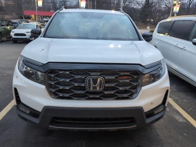 used 2022 Honda Passport car, priced at $33,177