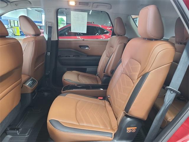 used 2023 Nissan Pathfinder car, priced at $40,895