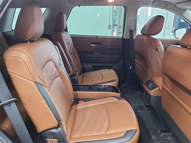 used 2023 Nissan Pathfinder car, priced at $40,895