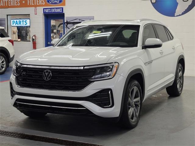 used 2024 Volkswagen Atlas Cross Sport car, priced at $40,435