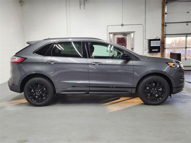 new 2024 Ford Edge car, priced at $41,670