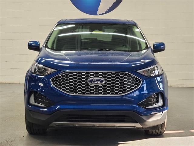 used 2024 Ford Edge car, priced at $30,999