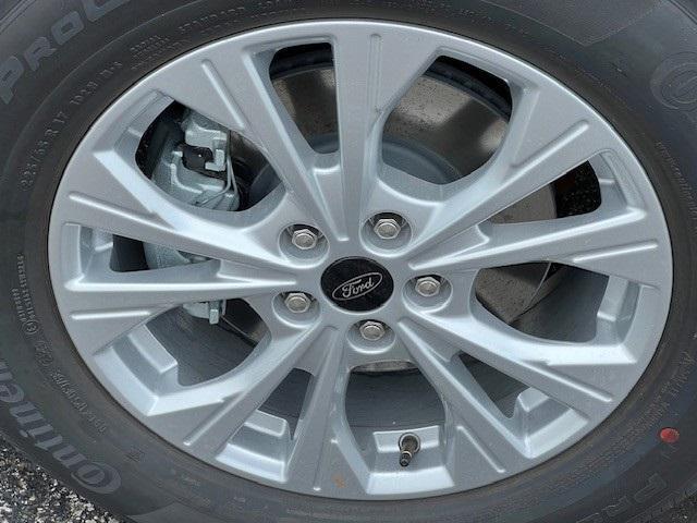 new 2025 Ford Escape car, priced at $31,259