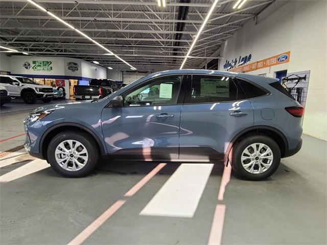 new 2025 Ford Escape car, priced at $32,880