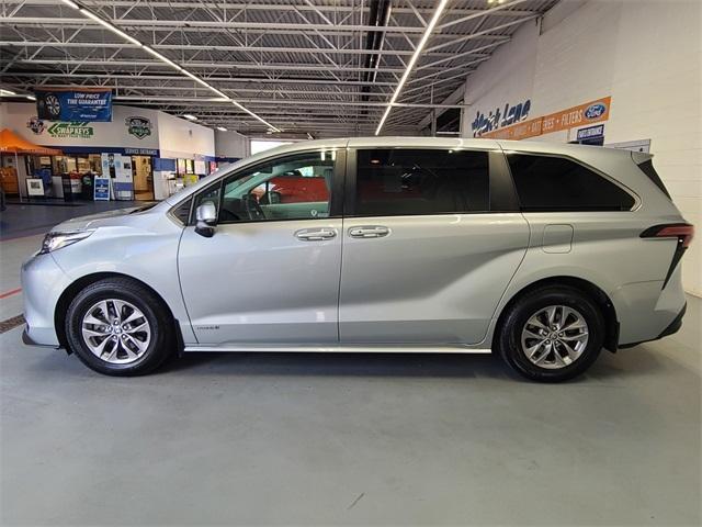 used 2021 Toyota Sienna car, priced at $31,878