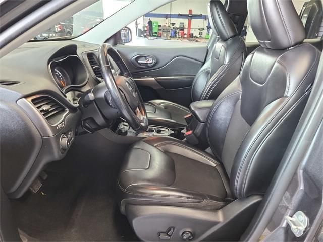 used 2020 Jeep Cherokee car, priced at $18,400