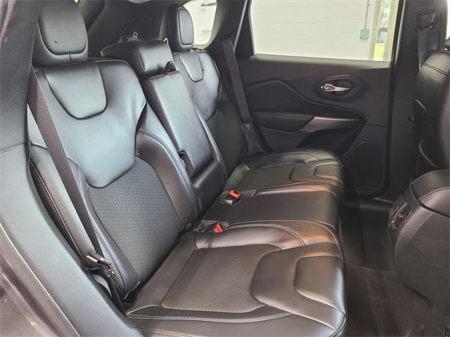 used 2020 Jeep Cherokee car, priced at $18,400