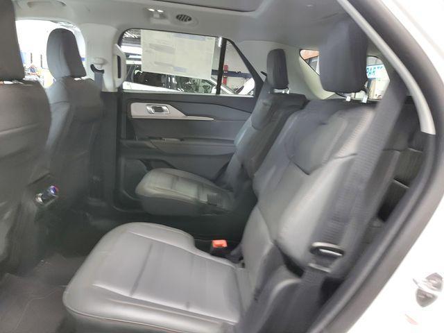 new 2025 Ford Explorer car, priced at $49,282