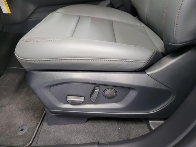 new 2025 Ford Explorer car, priced at $49,282