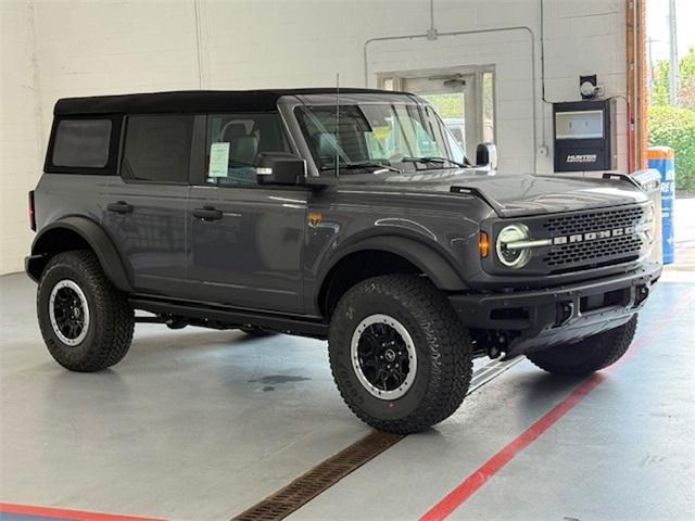 new 2025 Ford Bronco car, priced at $61,583
