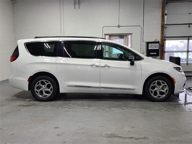 used 2023 Chrysler Pacifica car, priced at $39,495