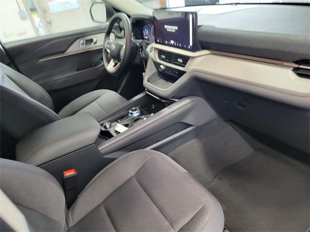 new 2025 Ford Explorer car, priced at $43,446