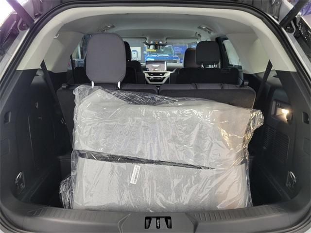 new 2025 Ford Explorer car, priced at $43,446