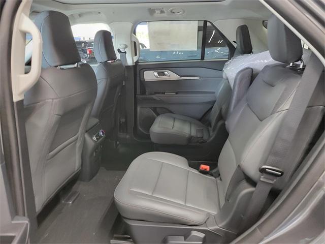 new 2025 Ford Explorer car, priced at $48,497