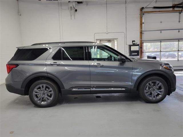 new 2025 Ford Explorer car, priced at $48,497