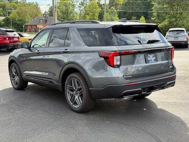 new 2025 Ford Explorer car, priced at $51,244