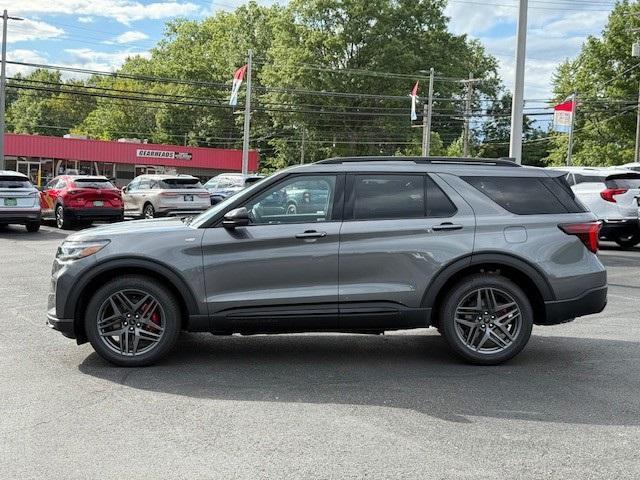 new 2025 Ford Explorer car, priced at $51,244