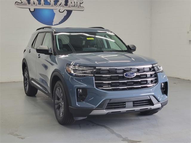 new 2025 Ford Explorer car, priced at $48,995