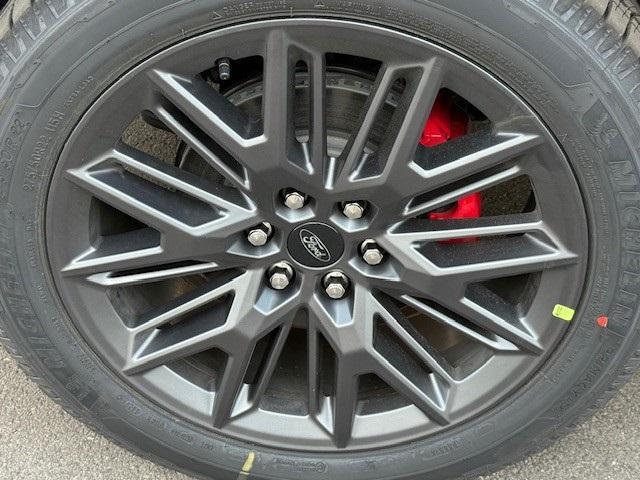 new 2025 Ford Expedition Max car, priced at $85,108