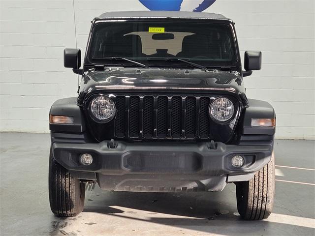 used 2021 Jeep Wrangler Unlimited car, priced at $30,302