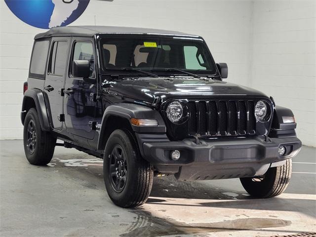 used 2021 Jeep Wrangler Unlimited car, priced at $30,302