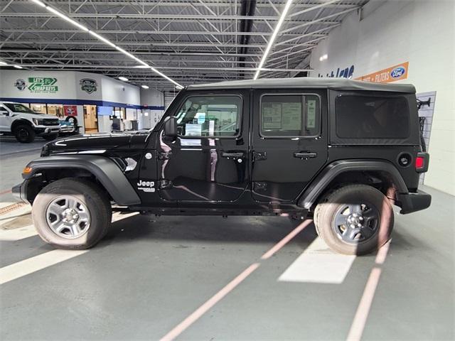 used 2021 Jeep Wrangler Unlimited car, priced at $30,302