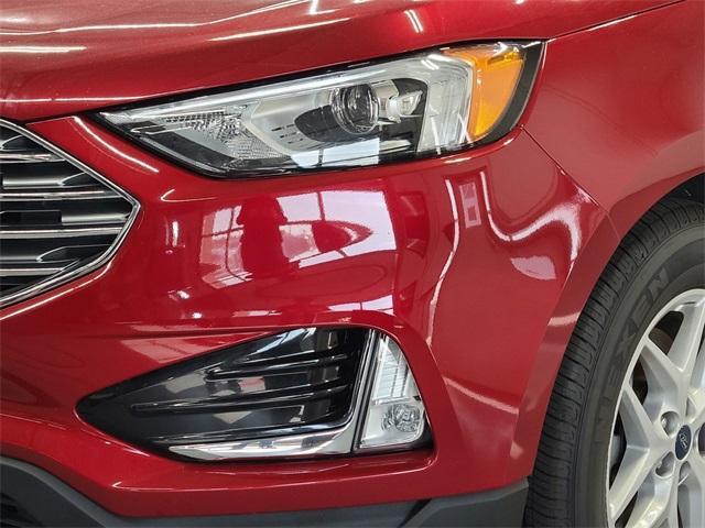 used 2021 Ford Edge car, priced at $22,995