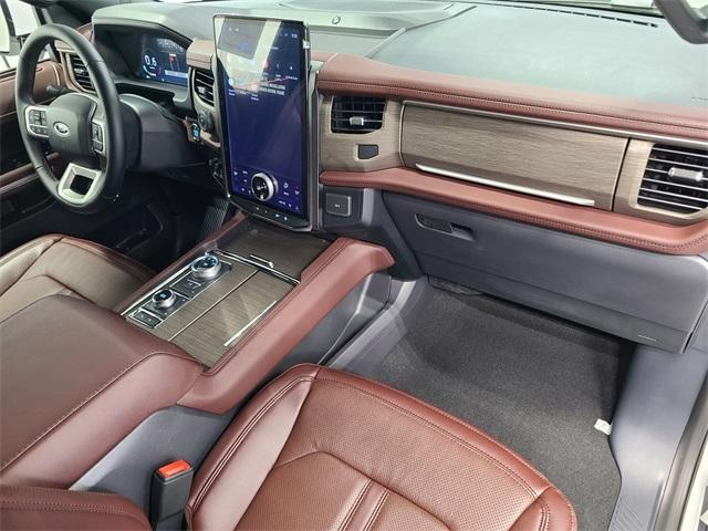 new 2024 Ford Expedition car, priced at $78,568