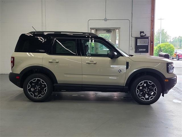 new 2025 Ford Bronco Sport car, priced at $39,124