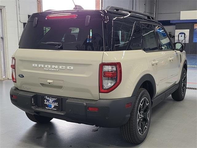 new 2025 Ford Bronco Sport car, priced at $39,124
