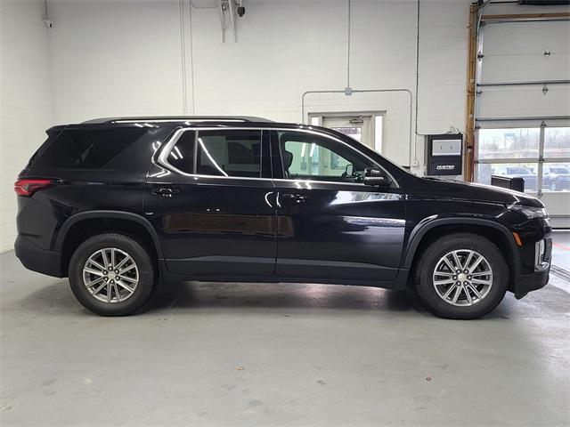 used 2022 Chevrolet Traverse car, priced at $25,640