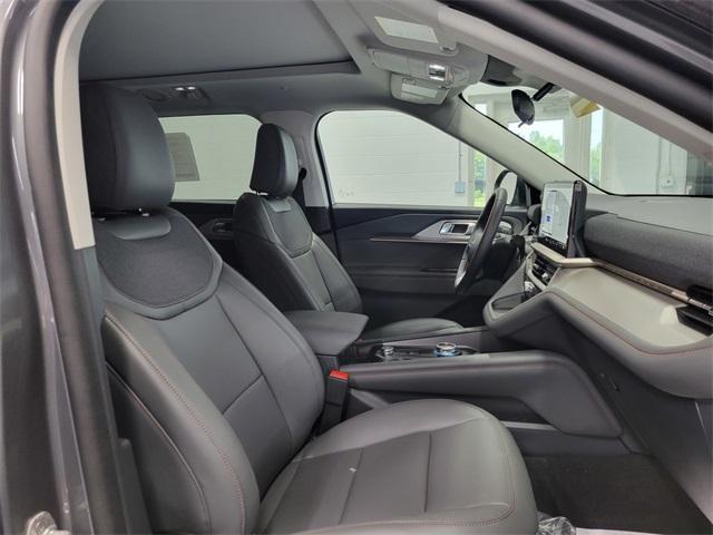 new 2025 Ford Explorer car, priced at $47,889