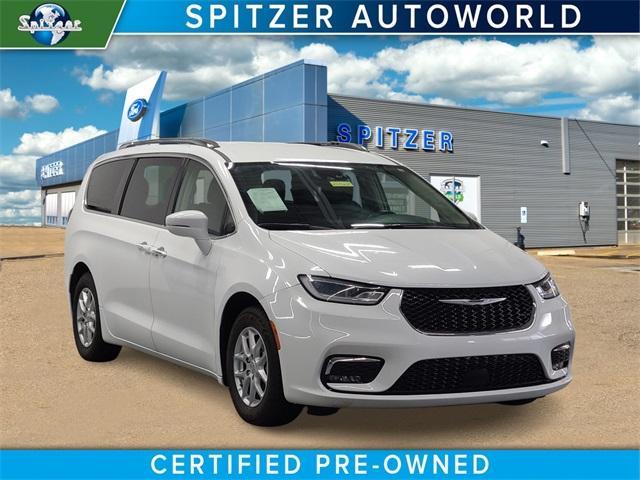 used 2021 Chrysler Pacifica car, priced at $22,650