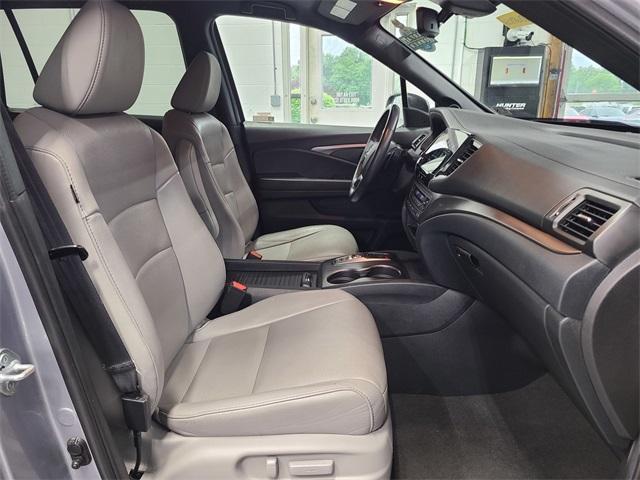 used 2022 Honda Passport car, priced at $30,705