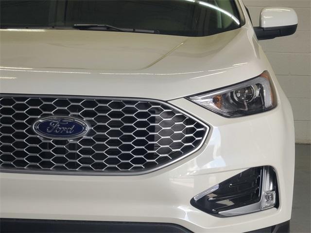 new 2024 Ford Edge car, priced at $44,276