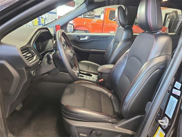 used 2025 Ford Escape car, priced at $31,553