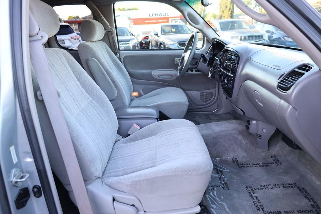 used 2002 Toyota Tundra car, priced at $8,995