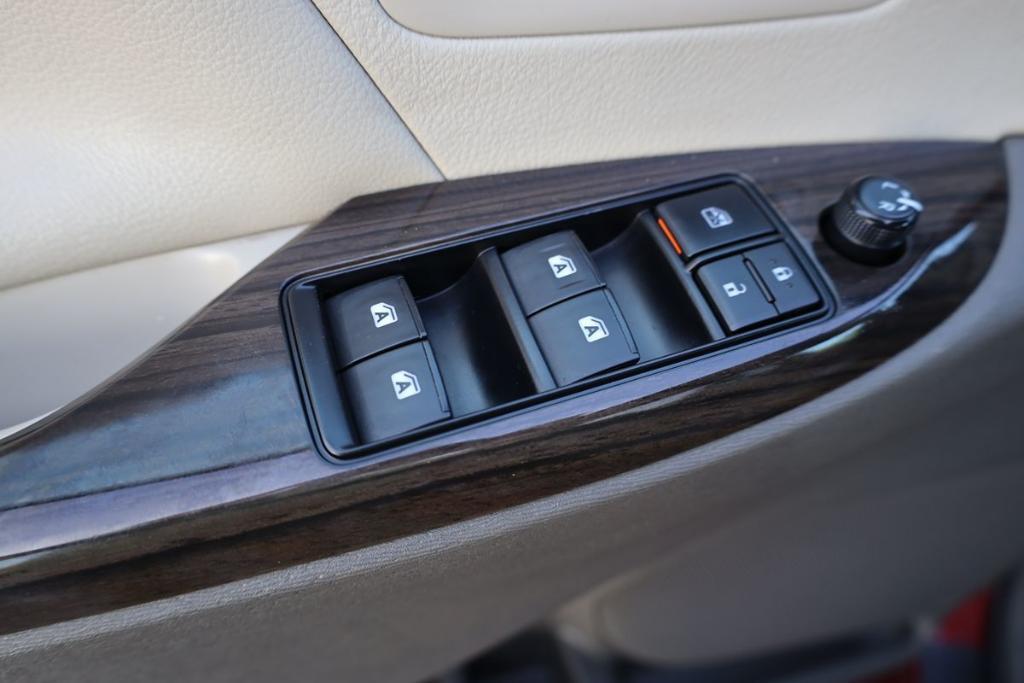 used 2017 Toyota Sienna car, priced at $19,495