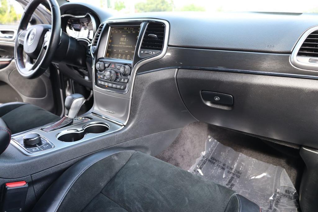 used 2017 Jeep Grand Cherokee car, priced at $15,995