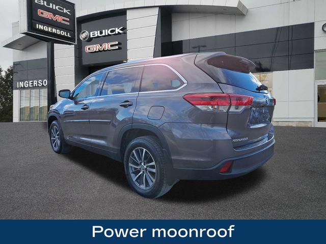 used 2019 Toyota Highlander Hybrid car, priced at $31,278