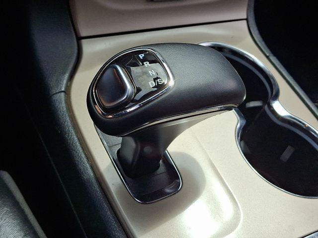 used 2015 Jeep Grand Cherokee car, priced at $10,249