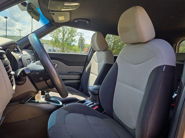 used 2015 Kia Soul car, priced at $7,898